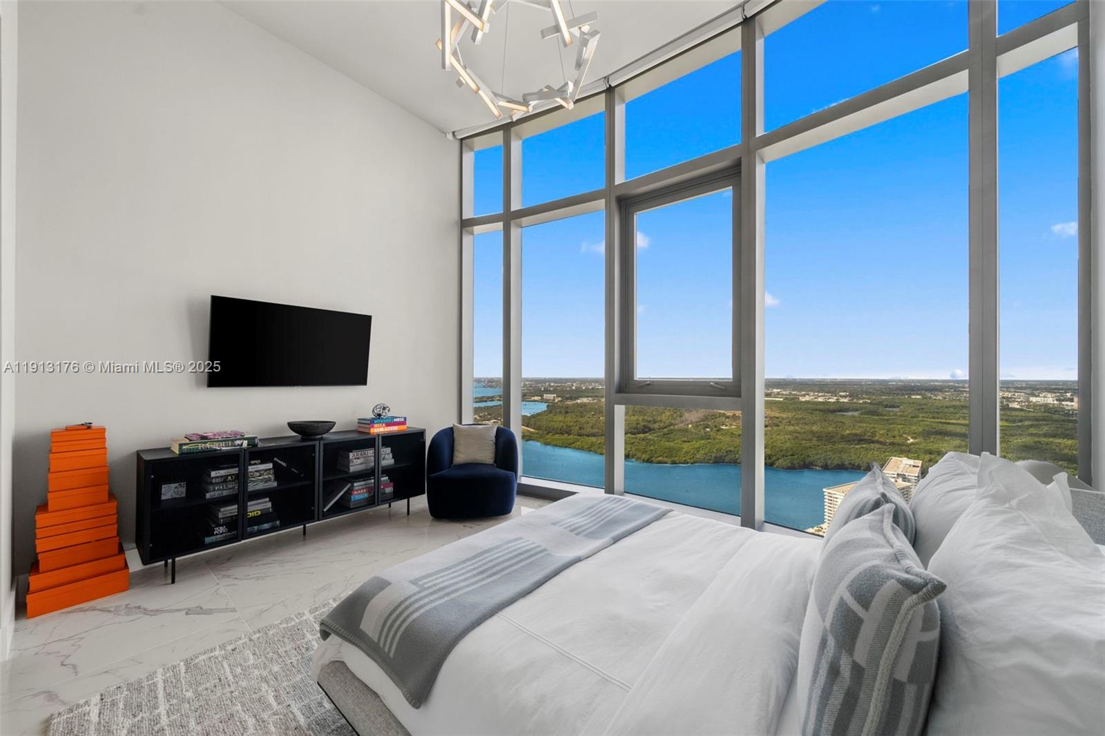 15701 Collins Ave #4701, Sunny Isles Beach FL 33160
