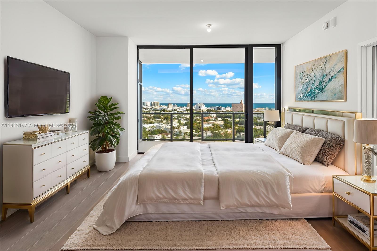 500 Alton Rd #1108, Miami Beach FL 33139