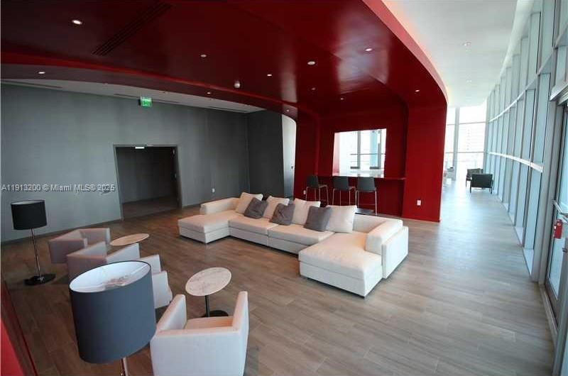 1100 S Miami Ave #1808, Miami FL 33130