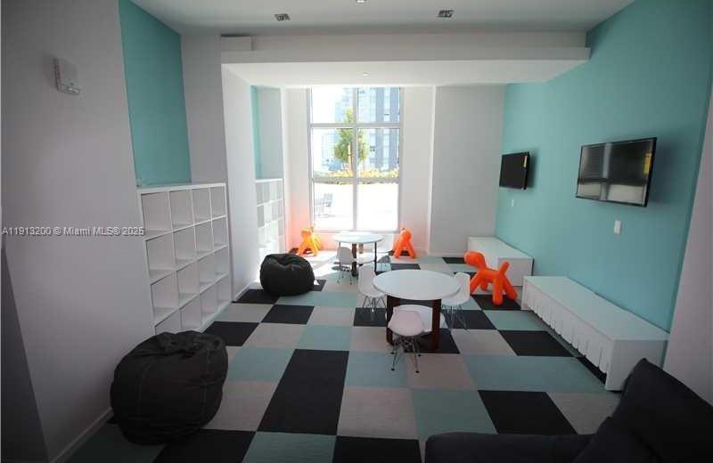 1100 S Miami Ave #1808, Miami FL 33130