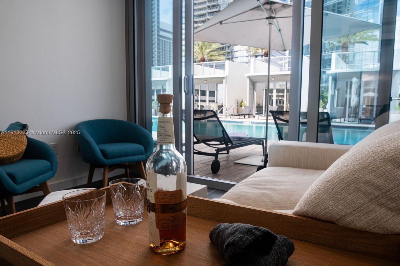 851 NE 1st Ave #1811, Miami FL 33132