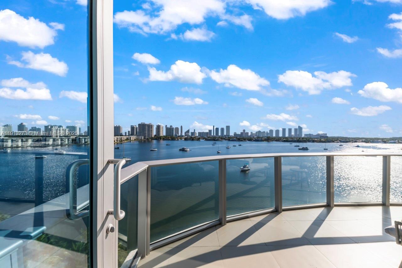 17301 Biscayne Blvd #811, North Miami Beach FL 33160