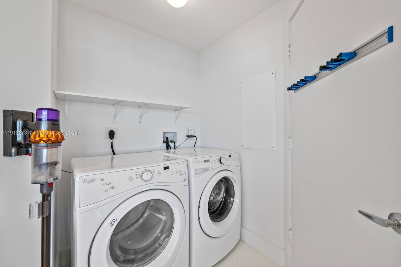 17301 Biscayne Blvd #811, North Miami Beach FL 33160