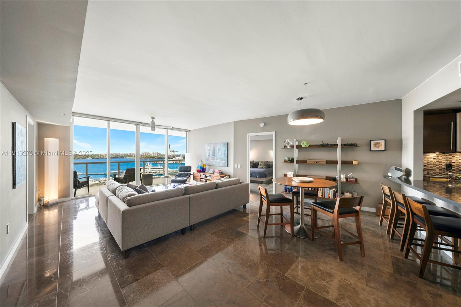 450 Alton Rd #805, Miami Beach FL 33139