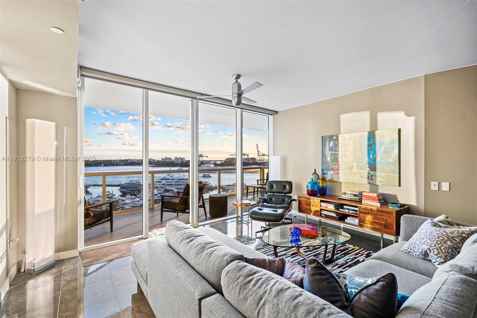 450 Alton Rd #805, Miami Beach FL 33139