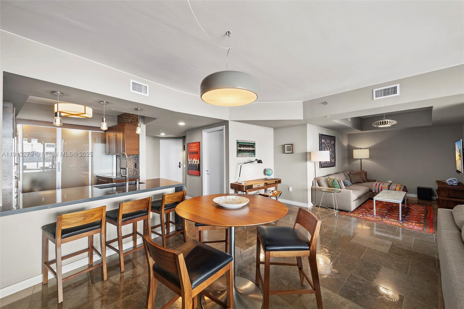 450 Alton Rd #805, Miami Beach FL 33139