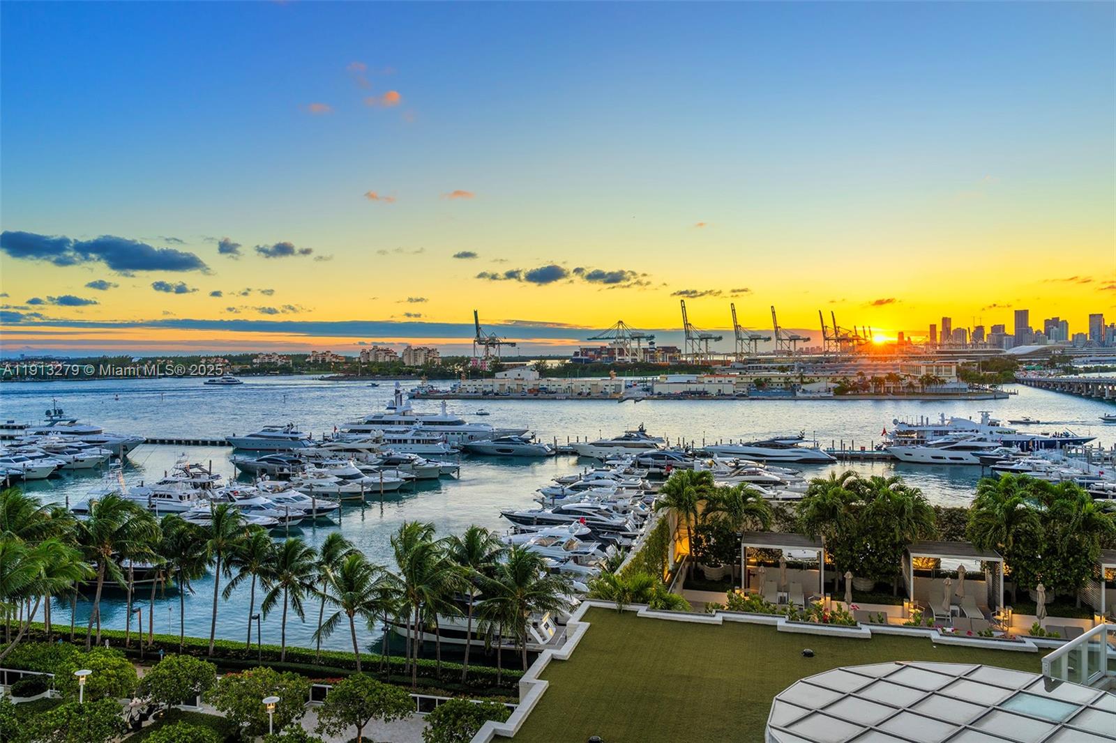 450 Alton Rd #805, Miami Beach FL 33139