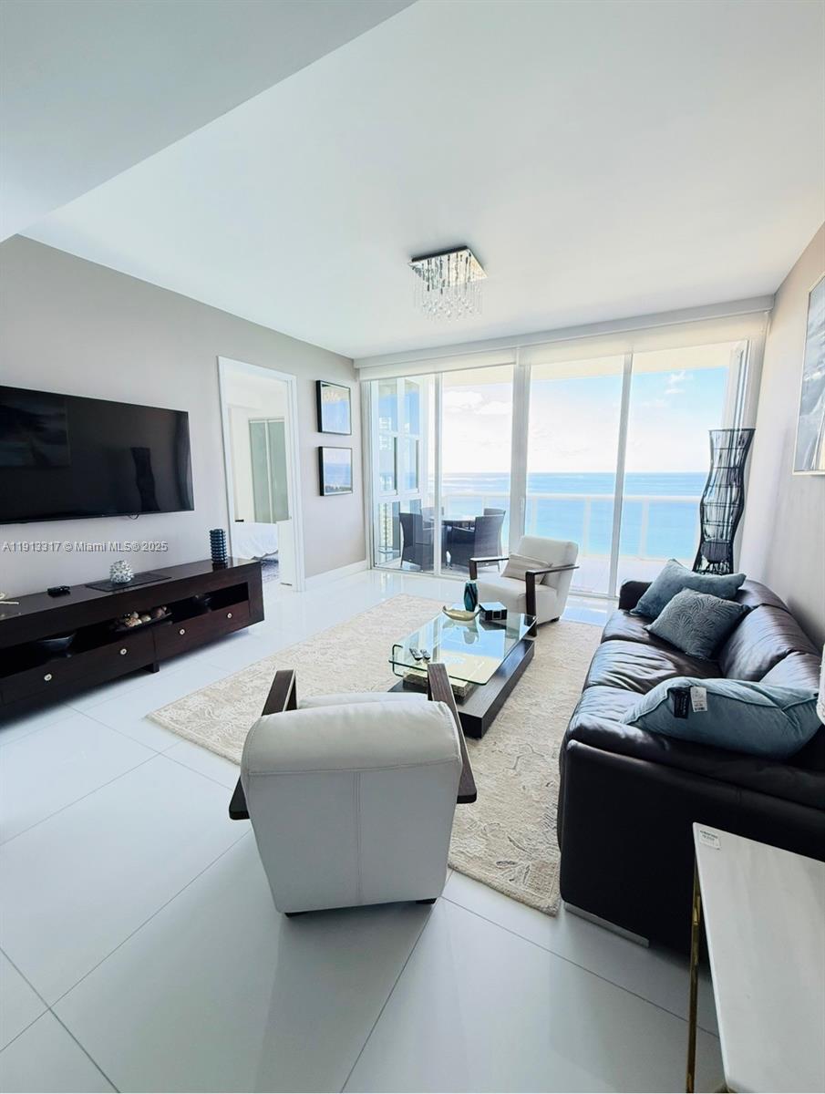 18201 Collins Ave #4506, Sunny Isles Beach FL 33160