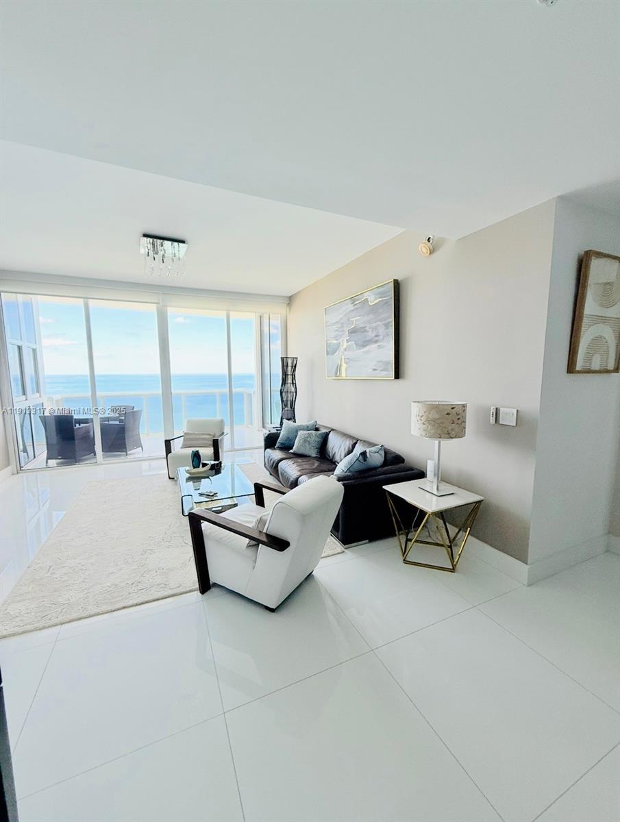18201 Collins Ave #4506, Sunny Isles Beach FL 33160