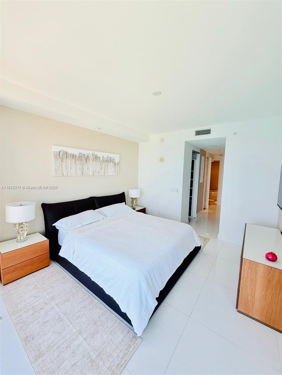 18201 Collins Ave #4506, Sunny Isles Beach FL 33160