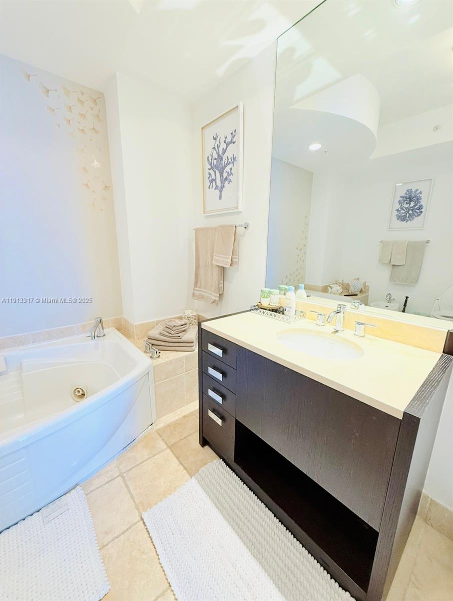 18201 Collins Ave #4506, Sunny Isles Beach FL 33160