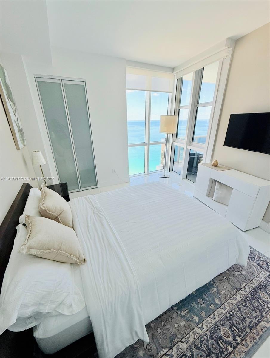 18201 Collins Ave #4506, Sunny Isles Beach FL 33160