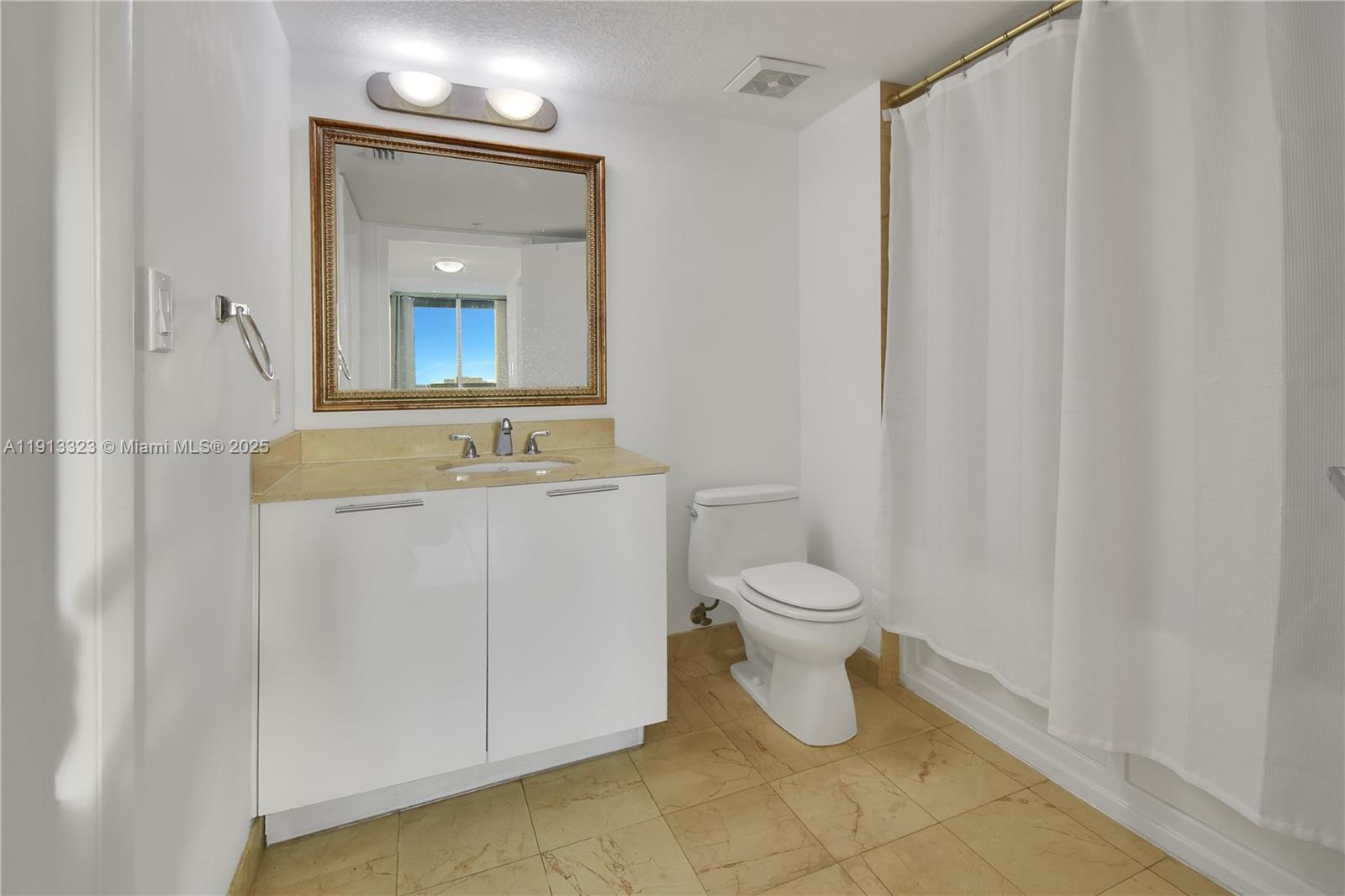 1800 N Bayshore Dr #2604, Miami FL 33132
