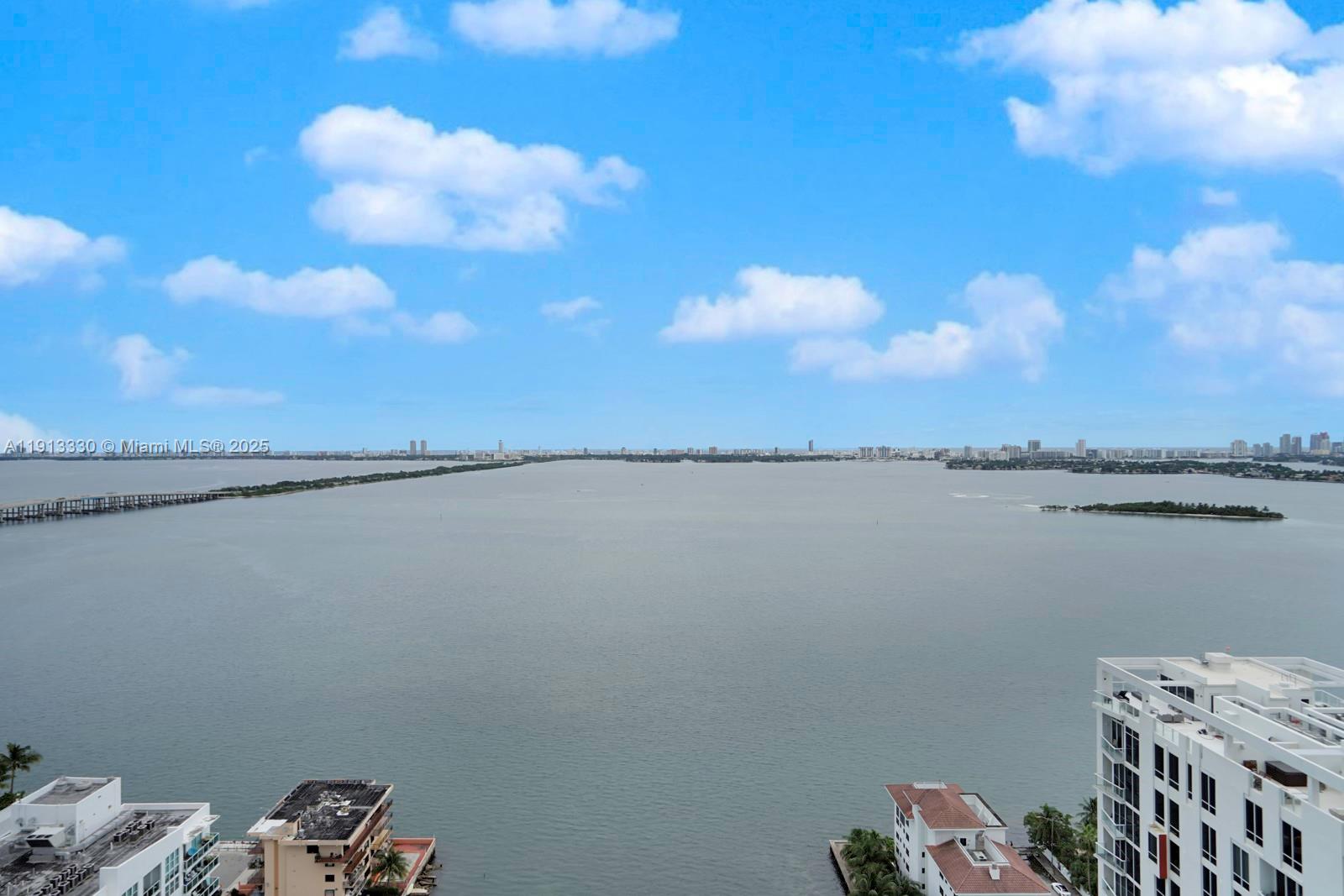 460 NE 28th St #2806, Miami FL 33137