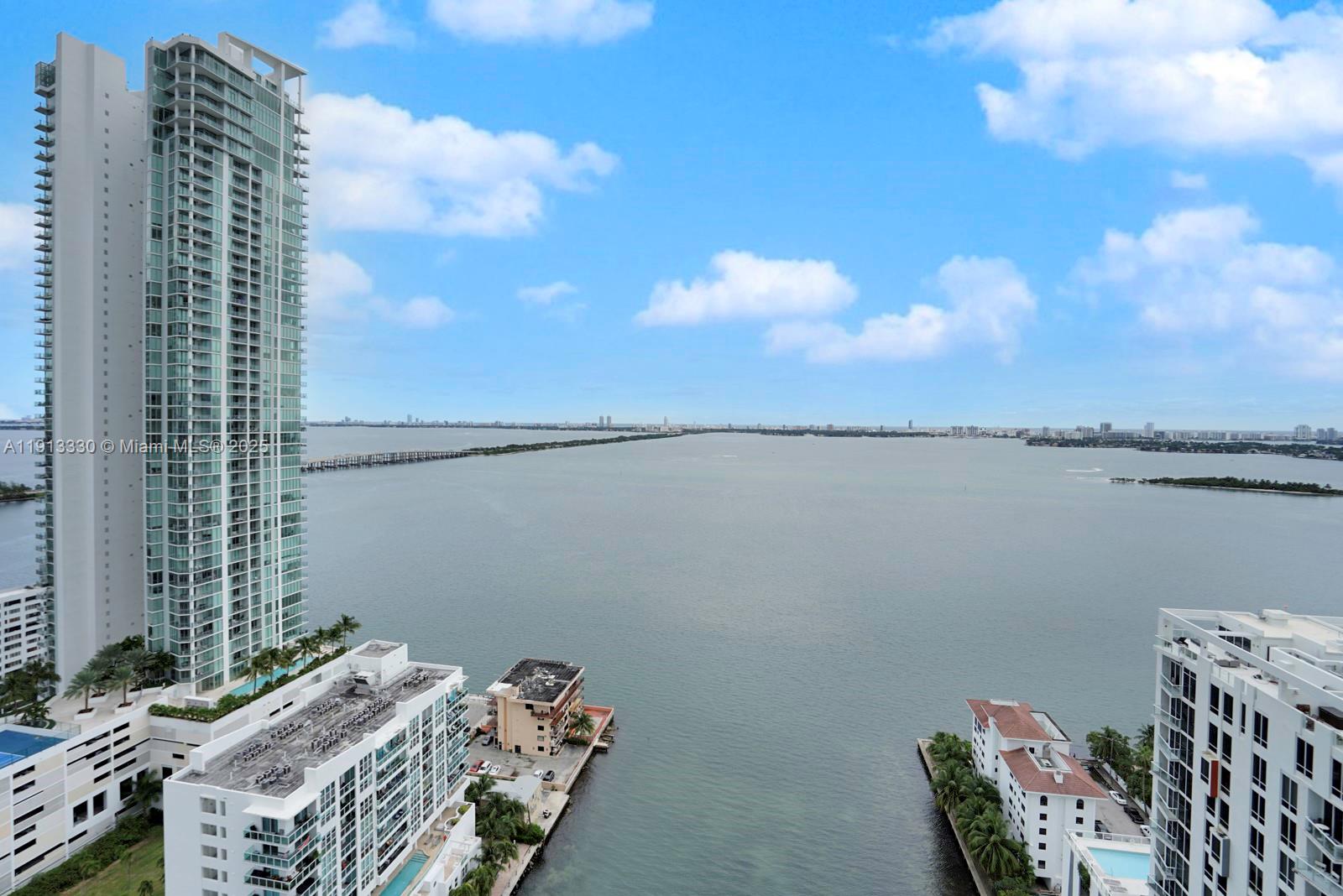 460 NE 28th St #2806, Miami FL 33137