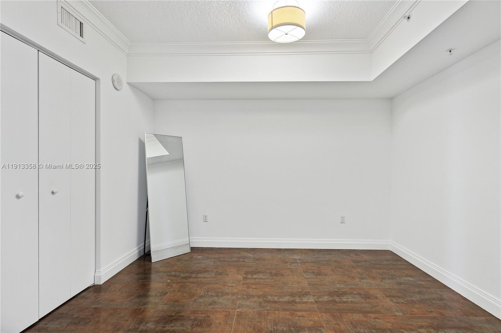 16699 Collins Ave #3406, Sunny Isles Beach FL 33160