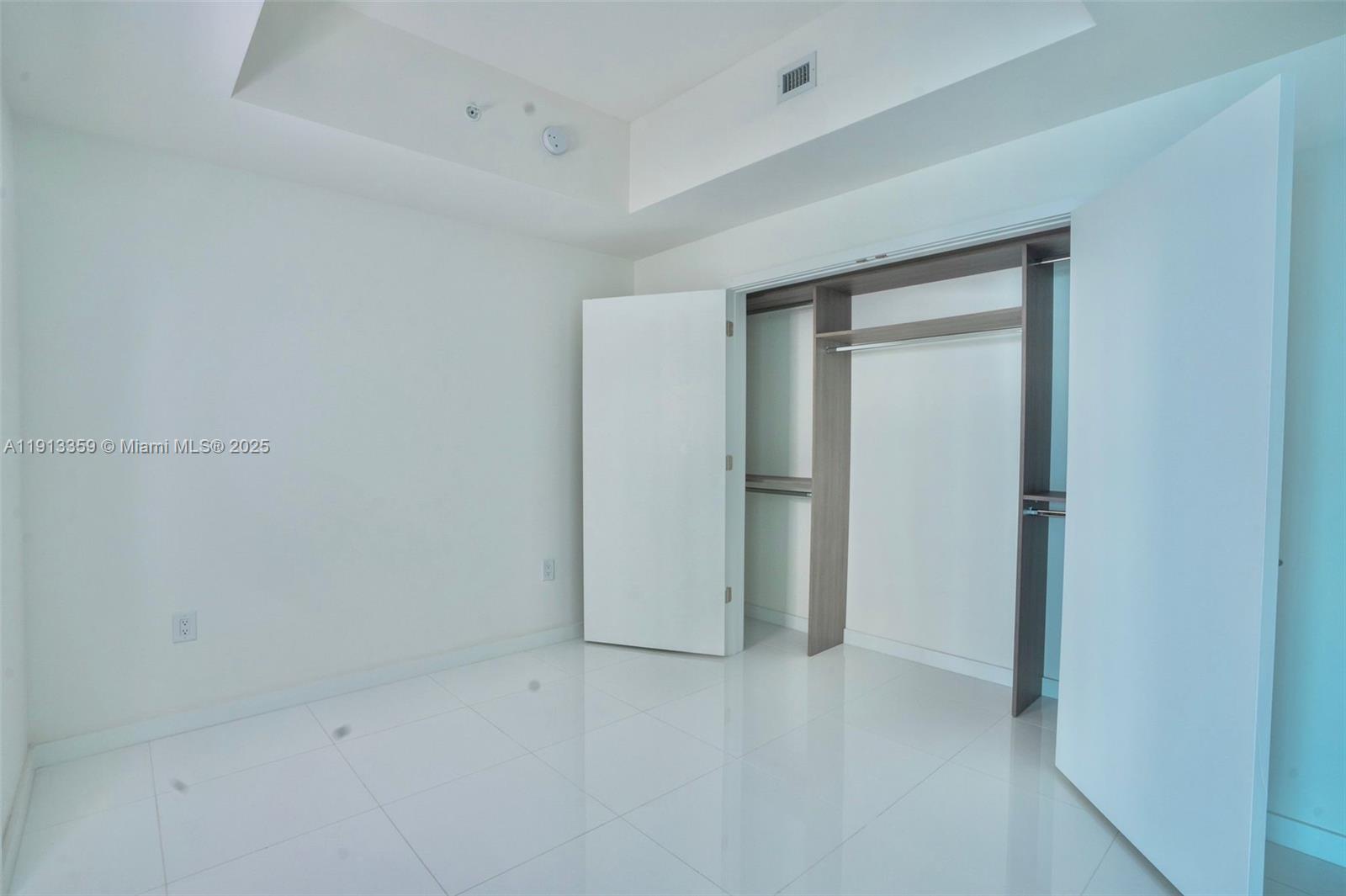 851 NE 1st Ave #3908, Miami FL 33132