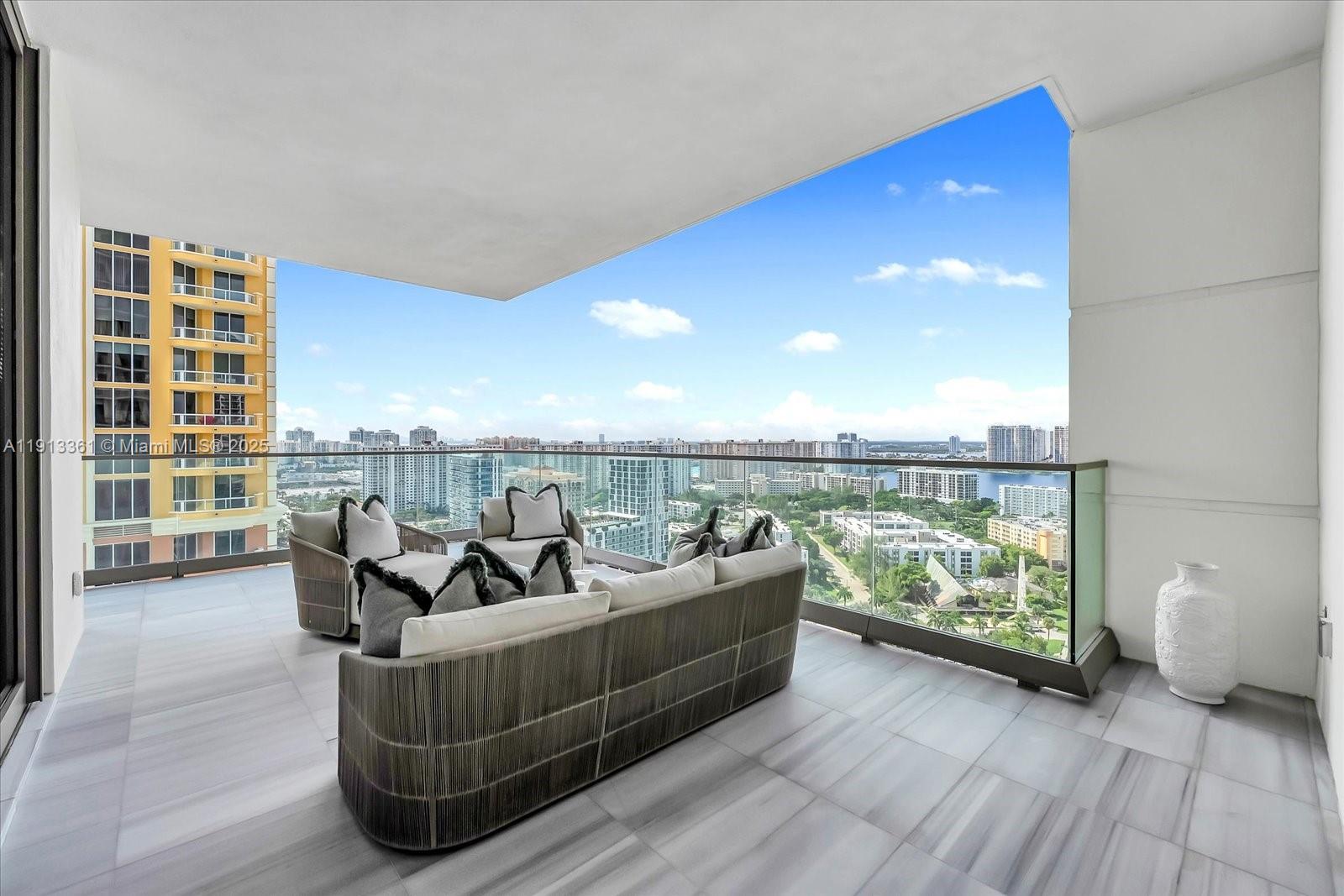 17901 Collins Ave #2004, Sunny Isles Beach FL 33160