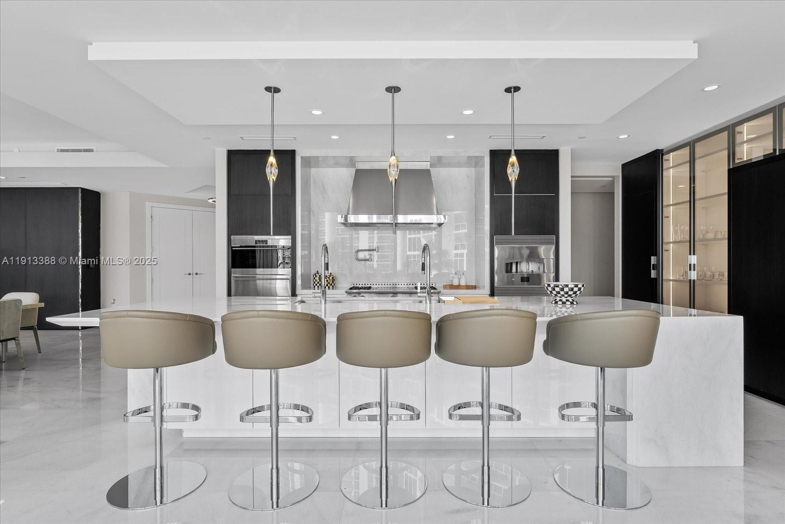 17975 Collins Ave #N-602, Sunny Isles Beach FL 33160