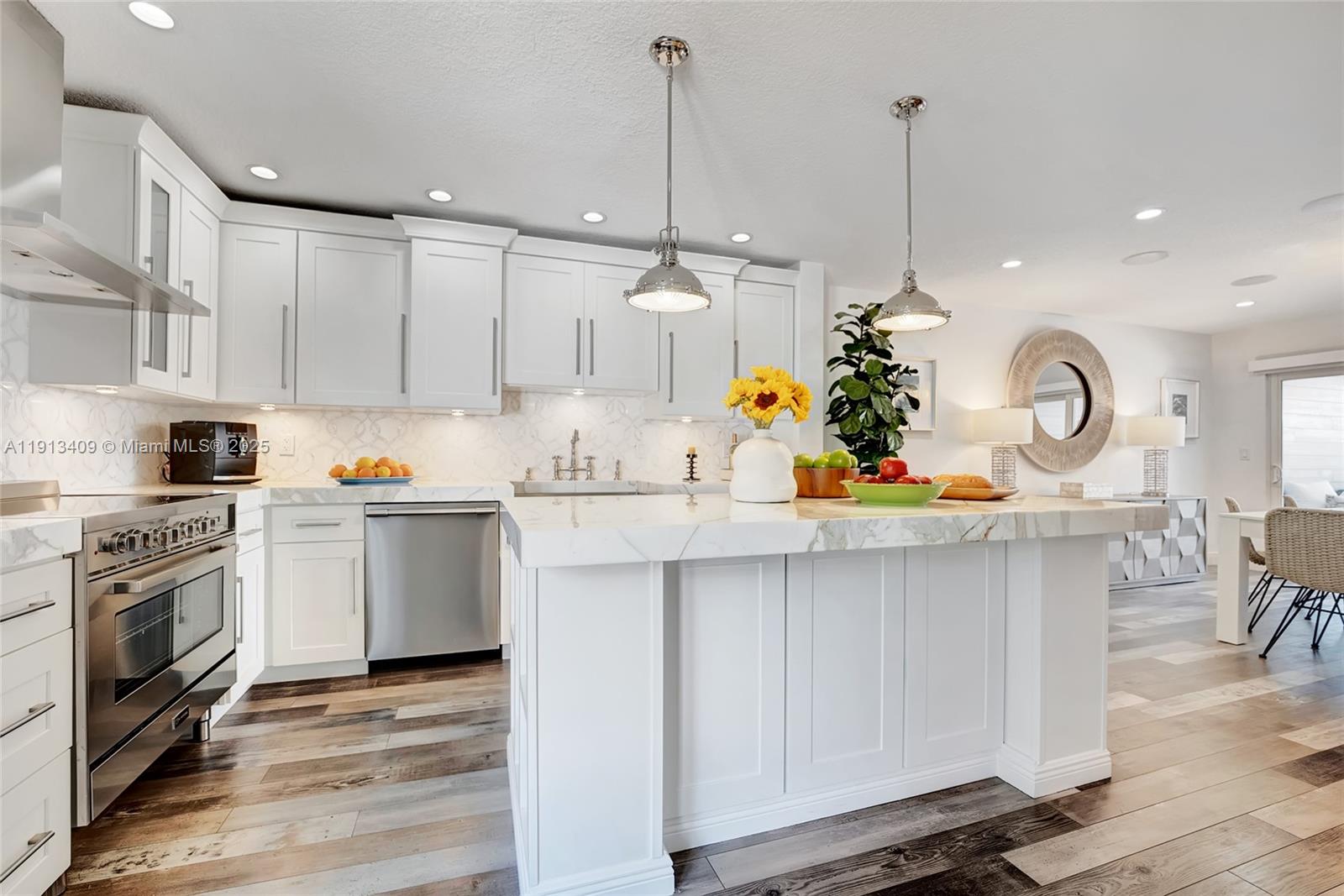 203 Ocean Dunes Cir, Jupiter FL 33477