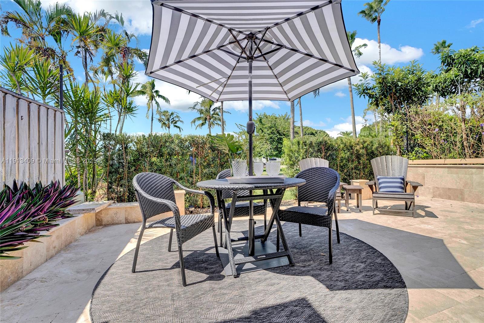 203 Ocean Dunes Cir, Jupiter FL 33477