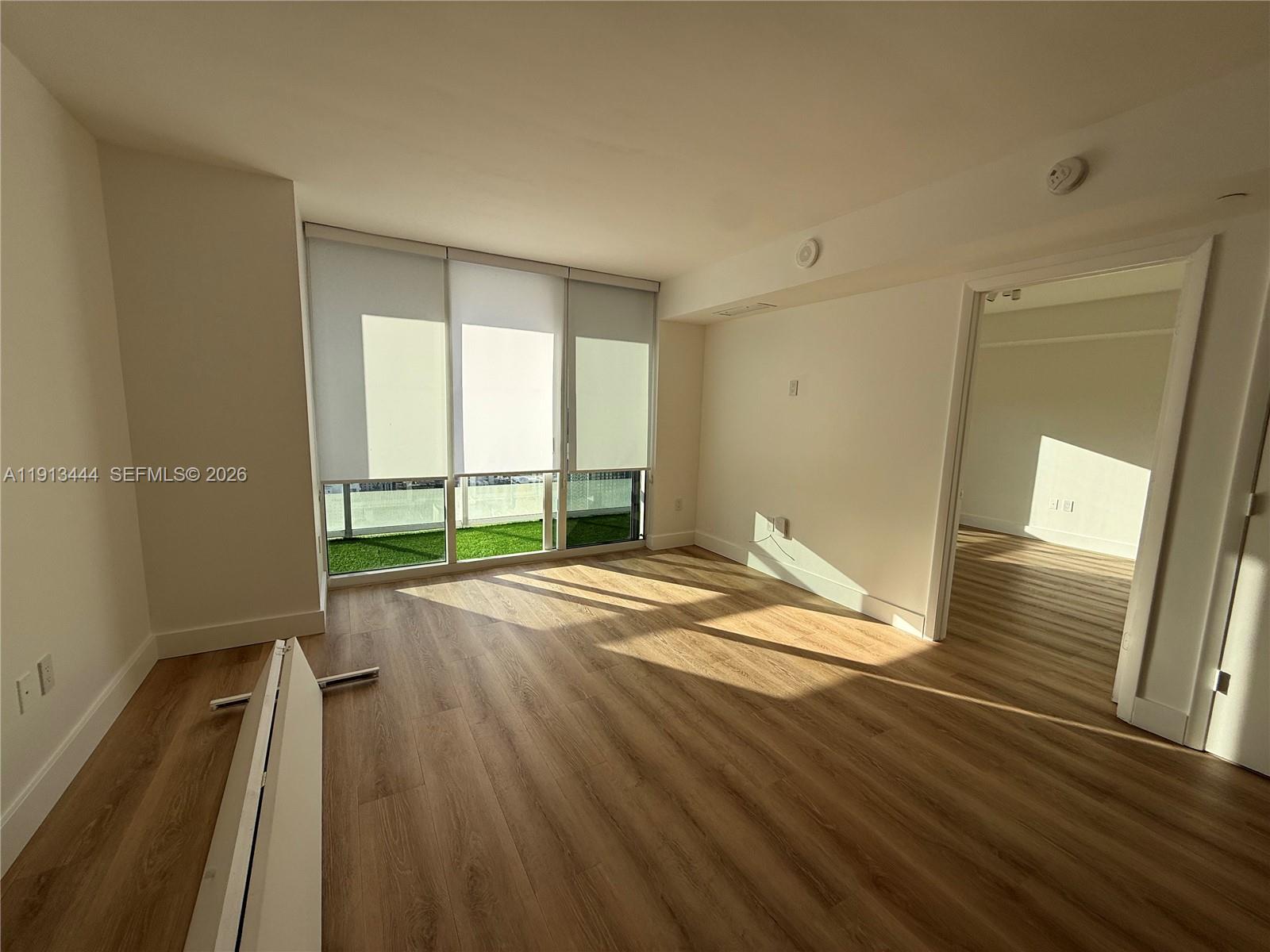 50 Biscayne Blvd #4807, Miami FL 33132
