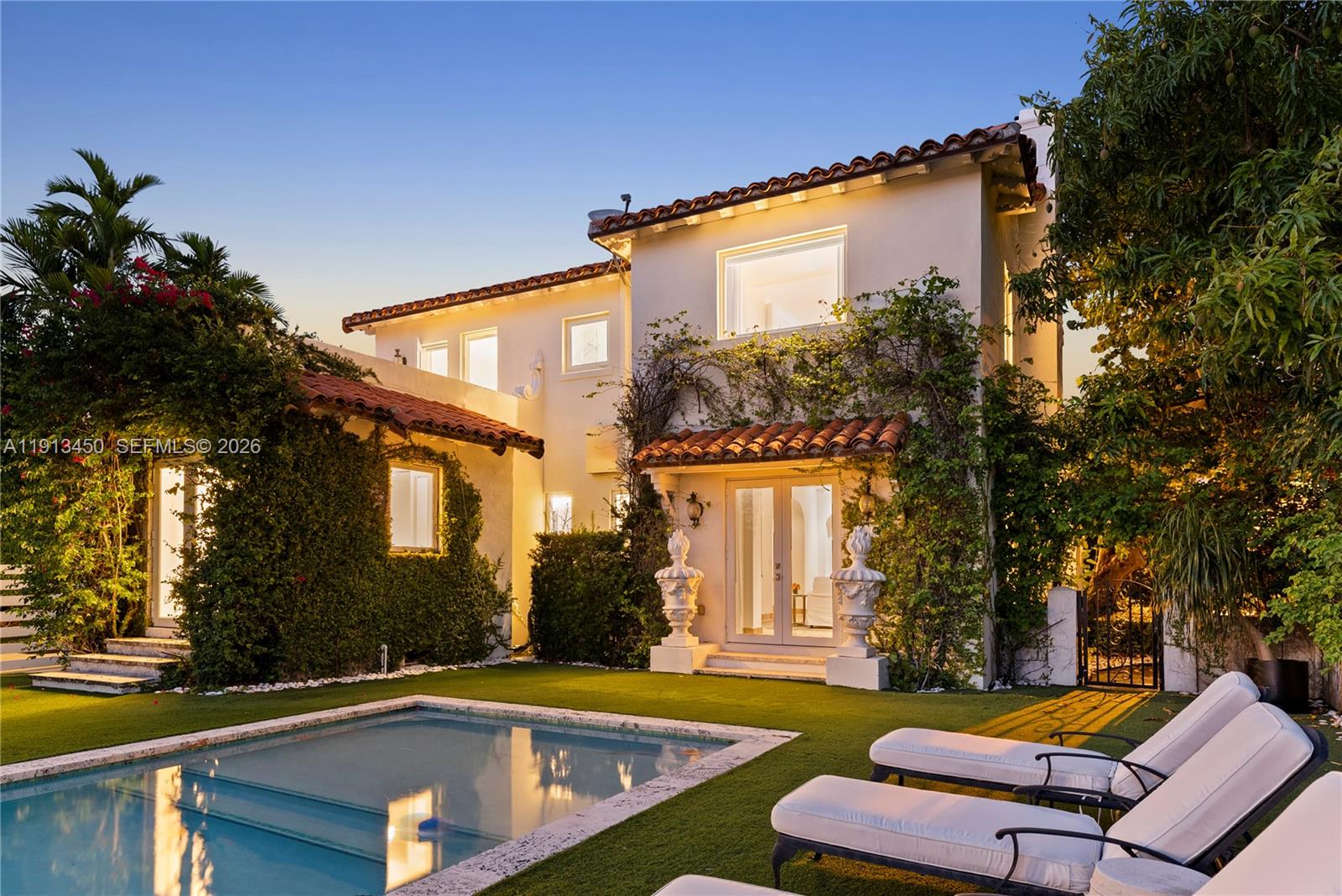 5800 La Gorce Dr, Miami Beach FL 33140