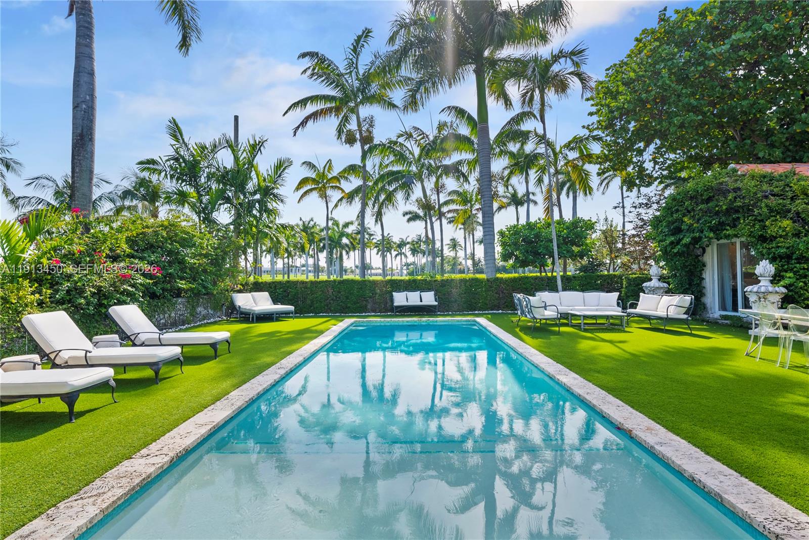 5800 La Gorce Dr, Miami Beach FL 33140