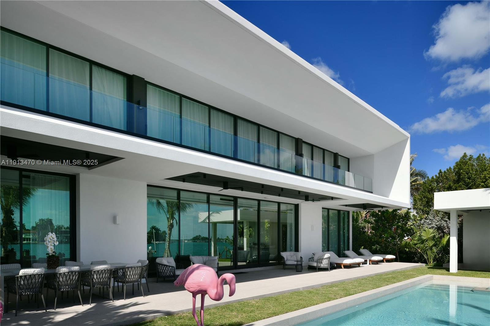 375 N Hibiscus Dr, Miami Beach FL 33139
