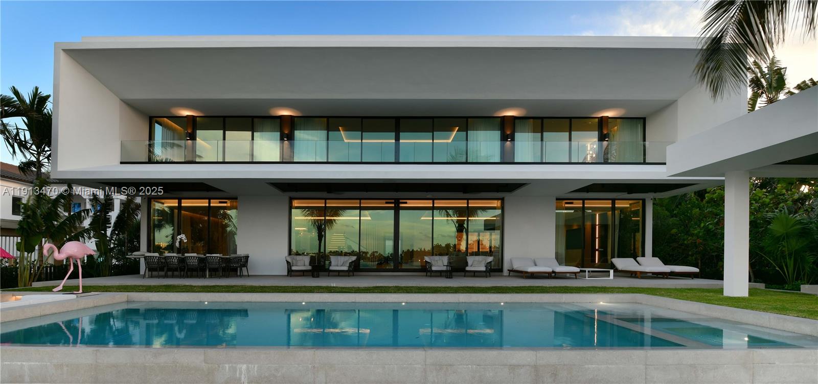 375 N Hibiscus Dr, Miami Beach FL 33139