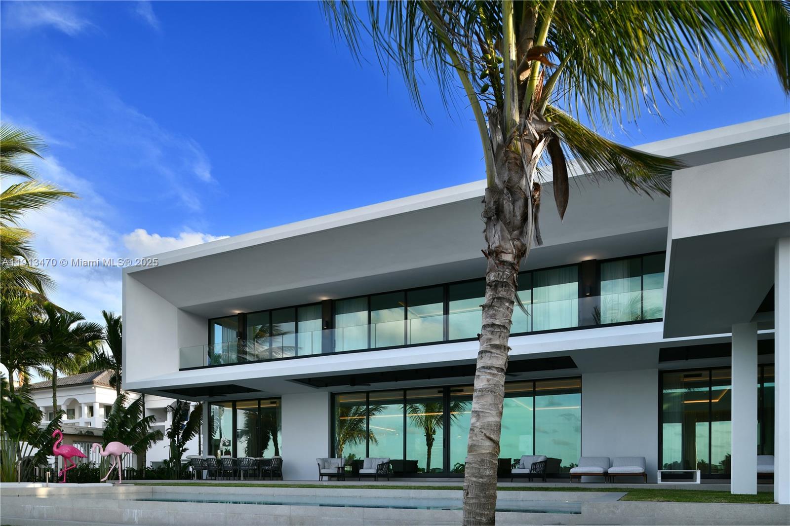 375 N Hibiscus Dr, Miami Beach FL 33139