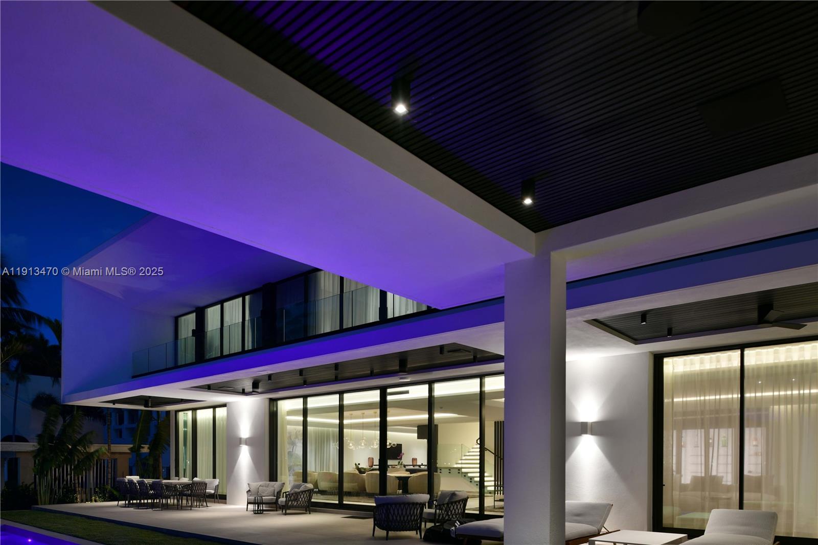 375 N Hibiscus Dr, Miami Beach FL 33139