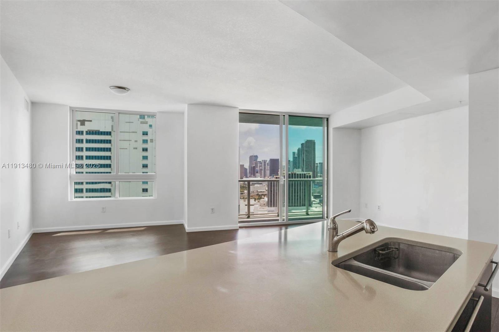 1900 N Bayshore Dr #2919, Miami FL 33132