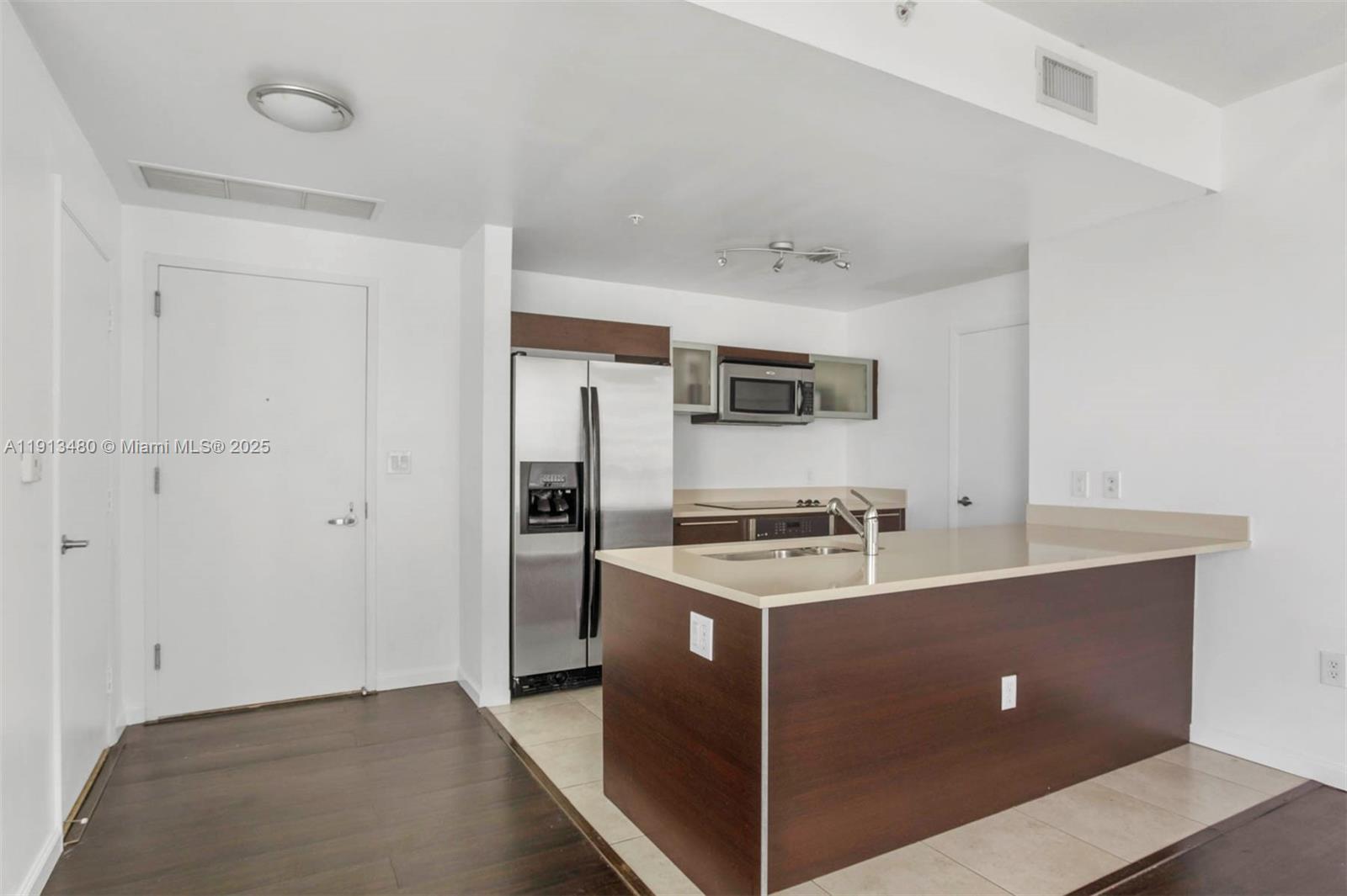 1900 N Bayshore Dr #2919, Miami FL 33132
