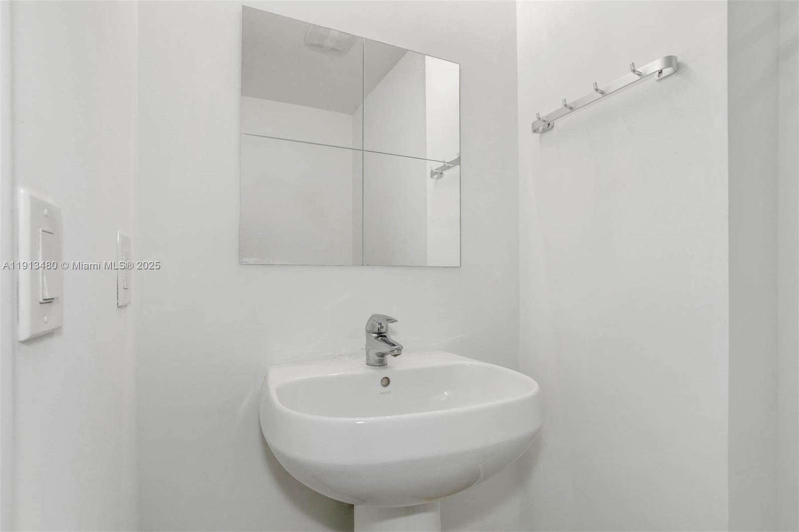 1900 N Bayshore Dr #2919, Miami FL 33132