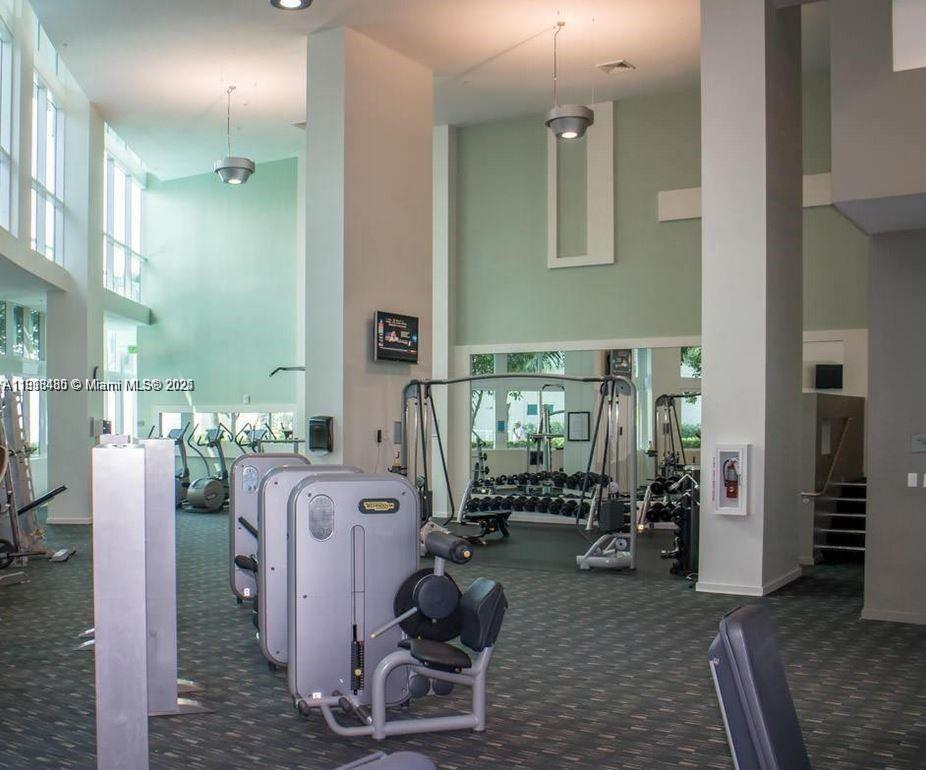1900 N Bayshore Dr #2919, Miami FL 33132