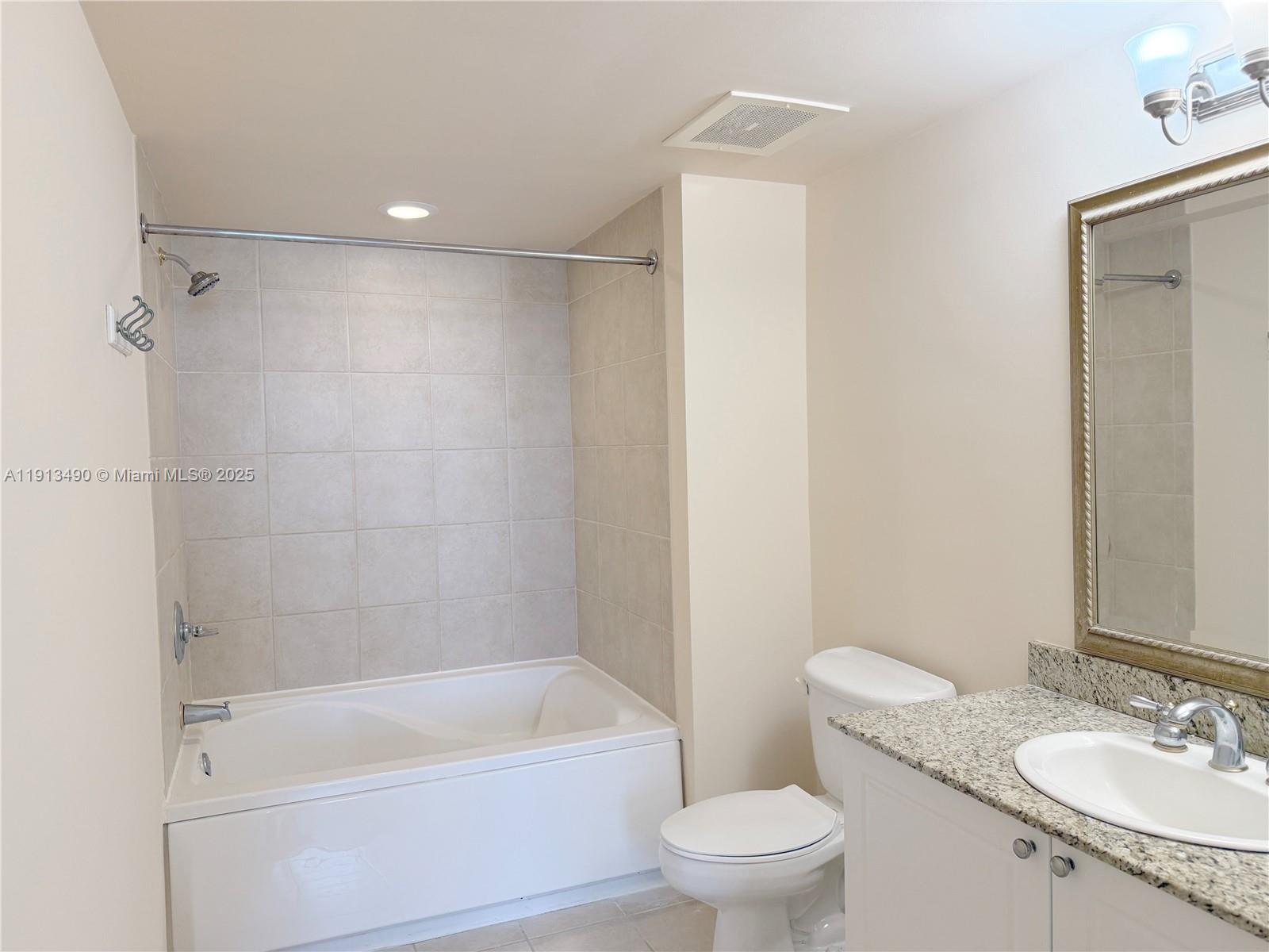 19501 W Country Club Dr #912, Aventura FL 33180