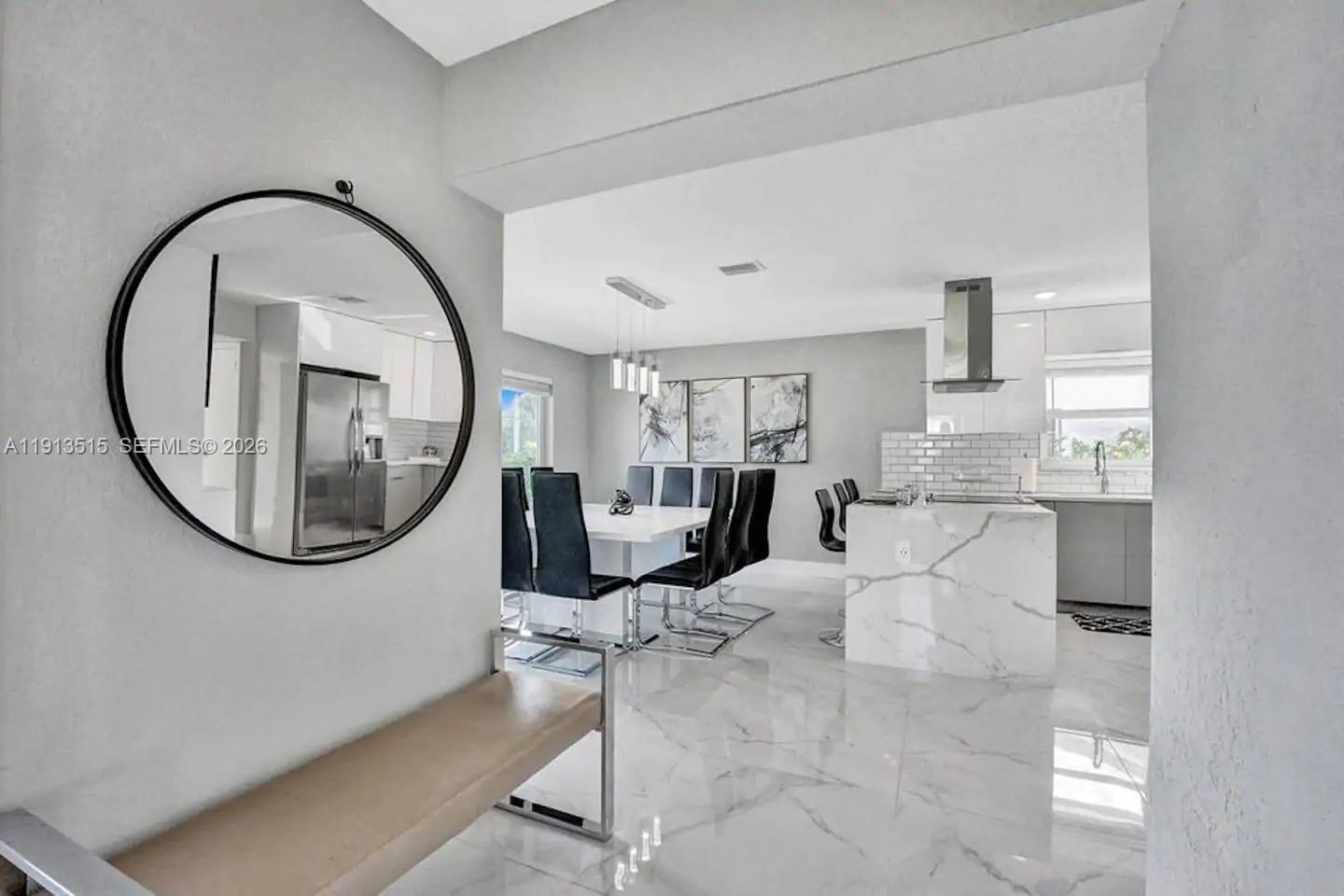 1241 Hollywood Blvd, Hollywood FL 33019