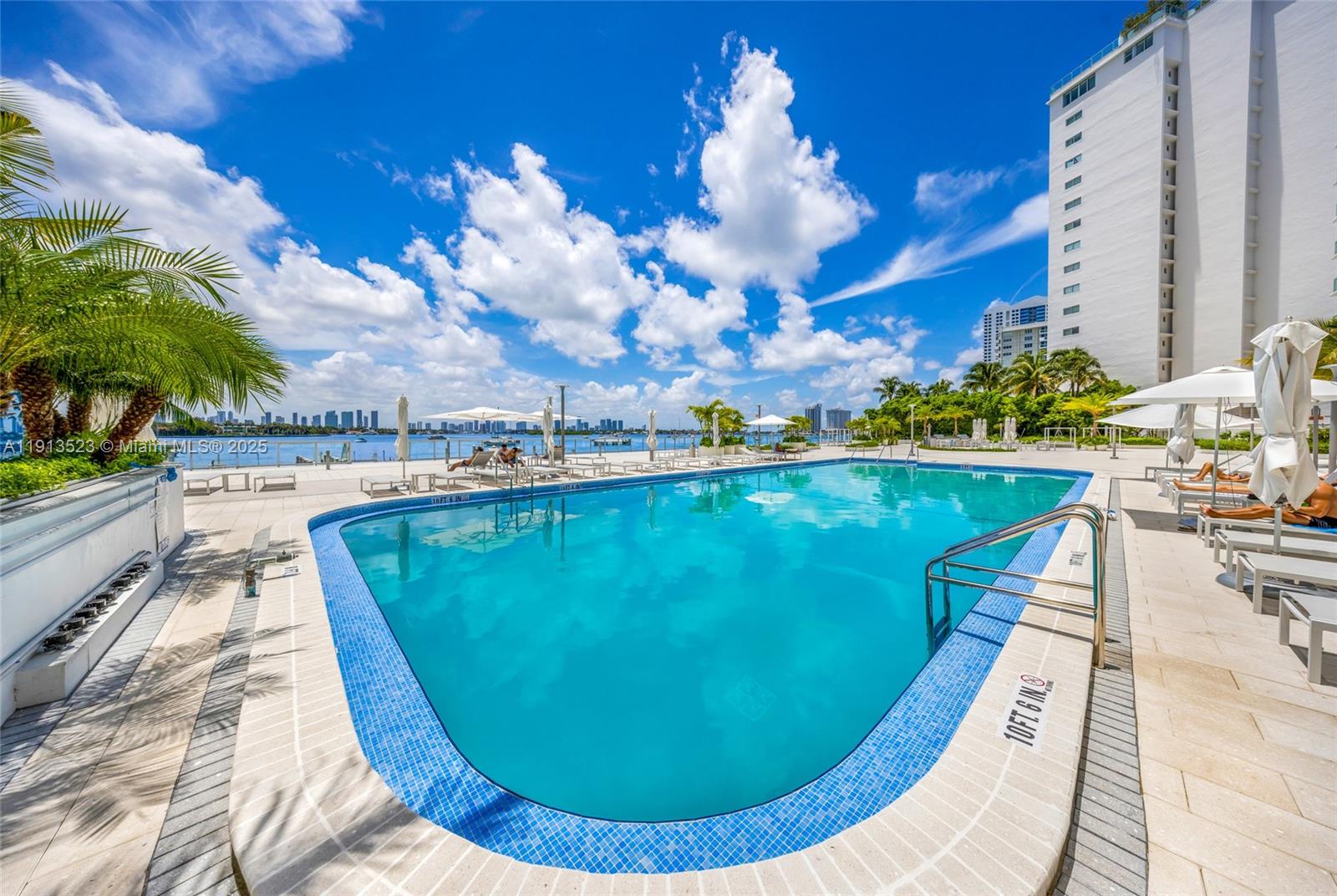 1000 West Ave #732, Miami Beach FL 33139