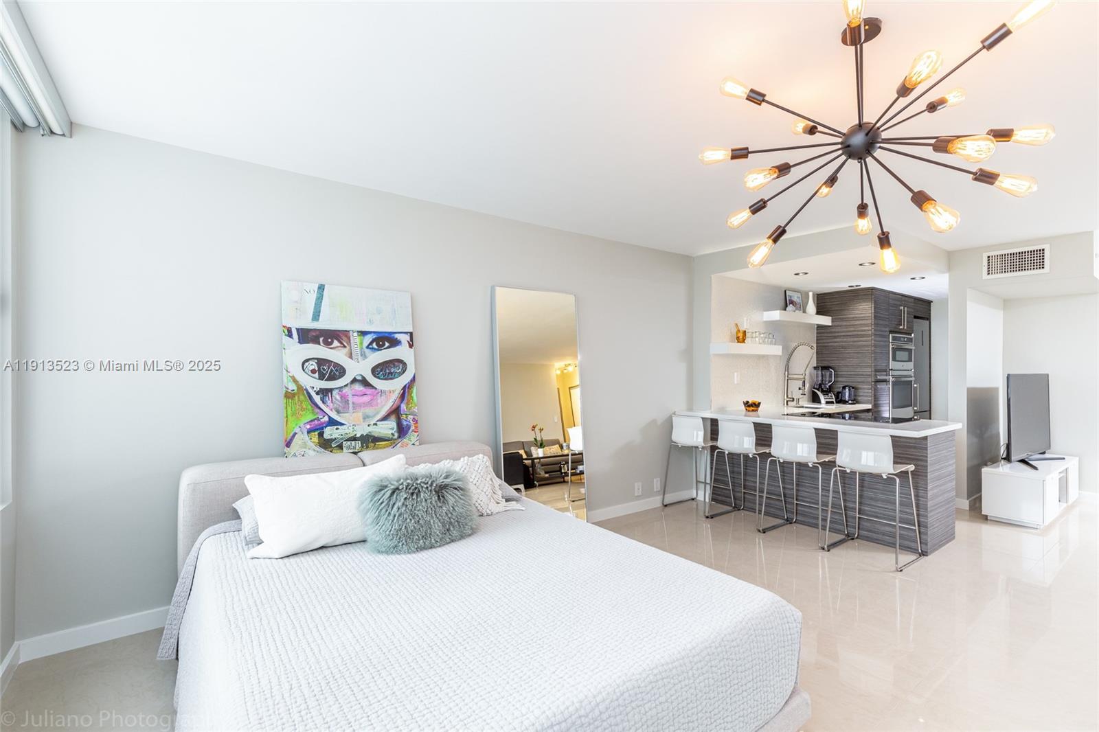 1000 West Ave #732, Miami Beach FL 33139