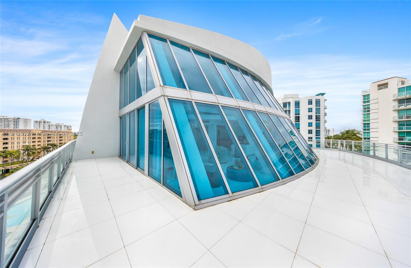 Aventura FL 33180 - A11913532