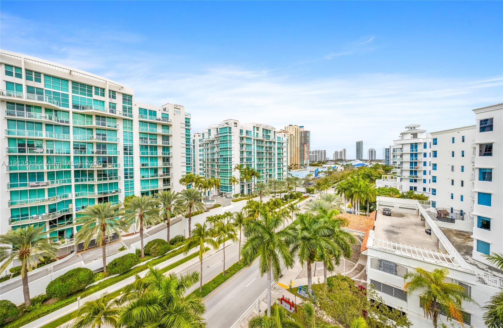 Aventura FL 33180 - A11913532