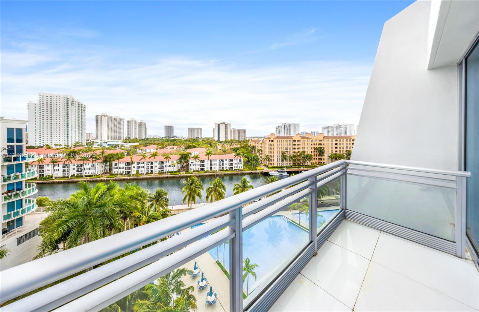 Aventura FL 33180 - A11913532