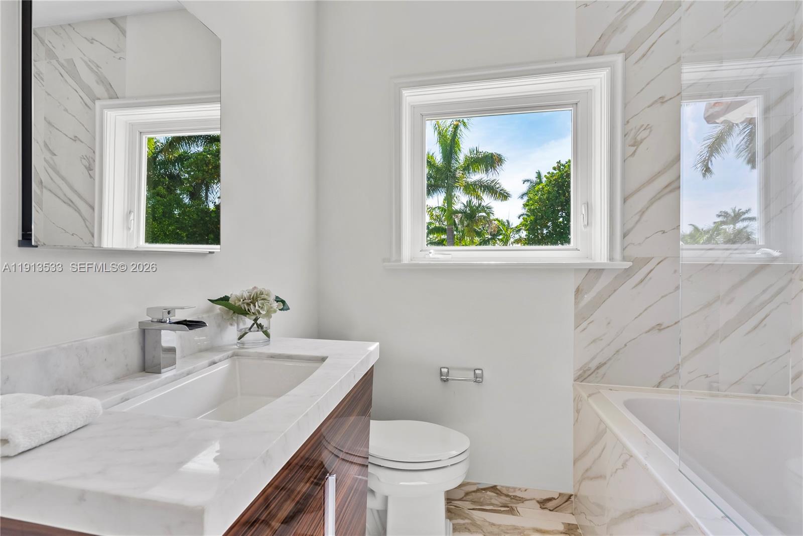 5800 La Gorce Dr #NA, Miami Beach FL 33140