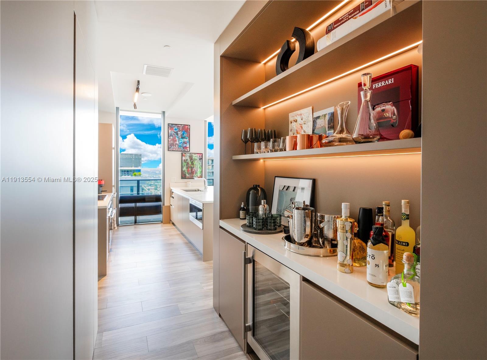801 S Miami Ave #4909, Miami FL 33130