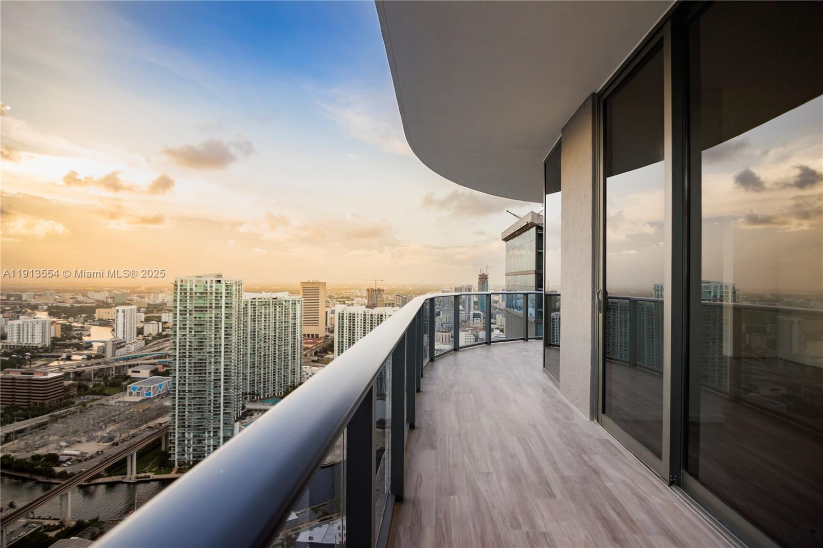801 S Miami Ave #4909, Miami FL 33130