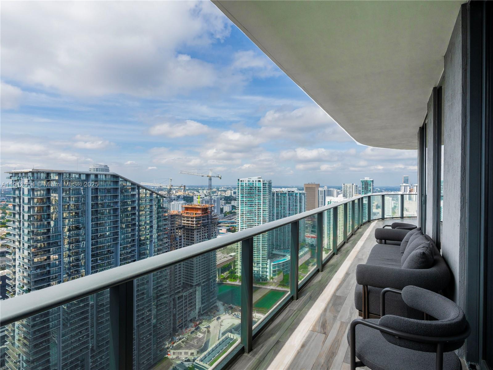 801 S Miami Ave #4909, Miami FL 33130