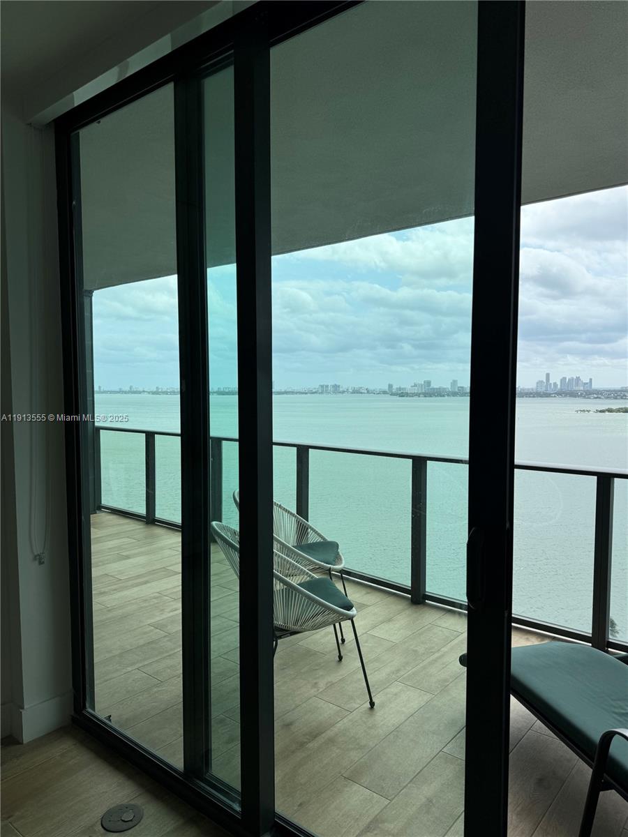 650 NE 32 street #1805, Miami FL 33137