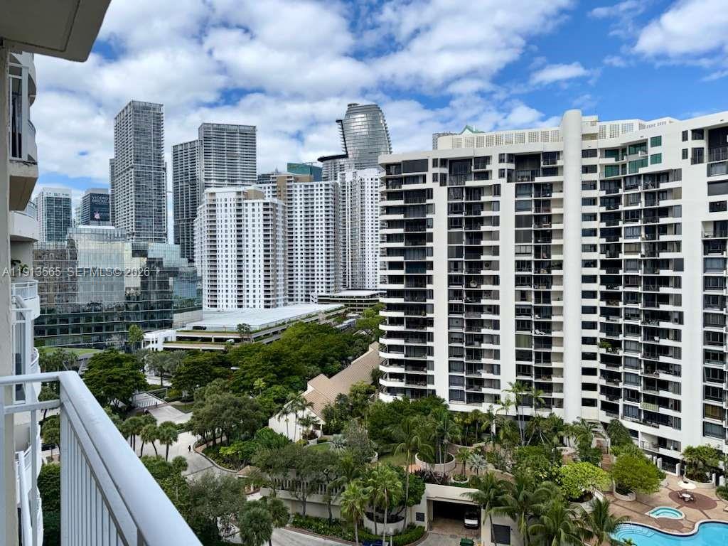 770 Claughton Island Dr #1613, Miami FL 33131