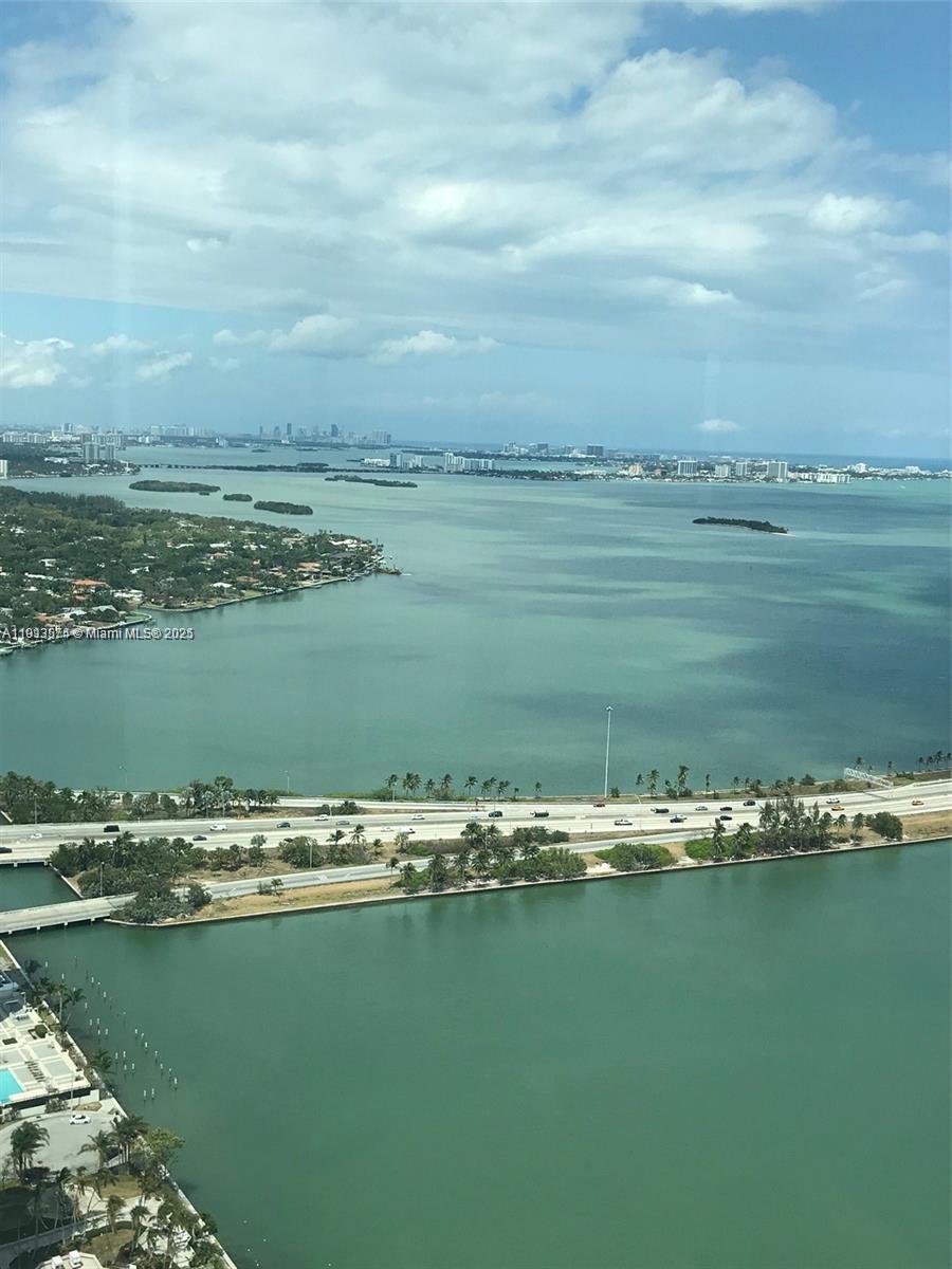 650 NE 32nd St #4908, Miami FL 33137